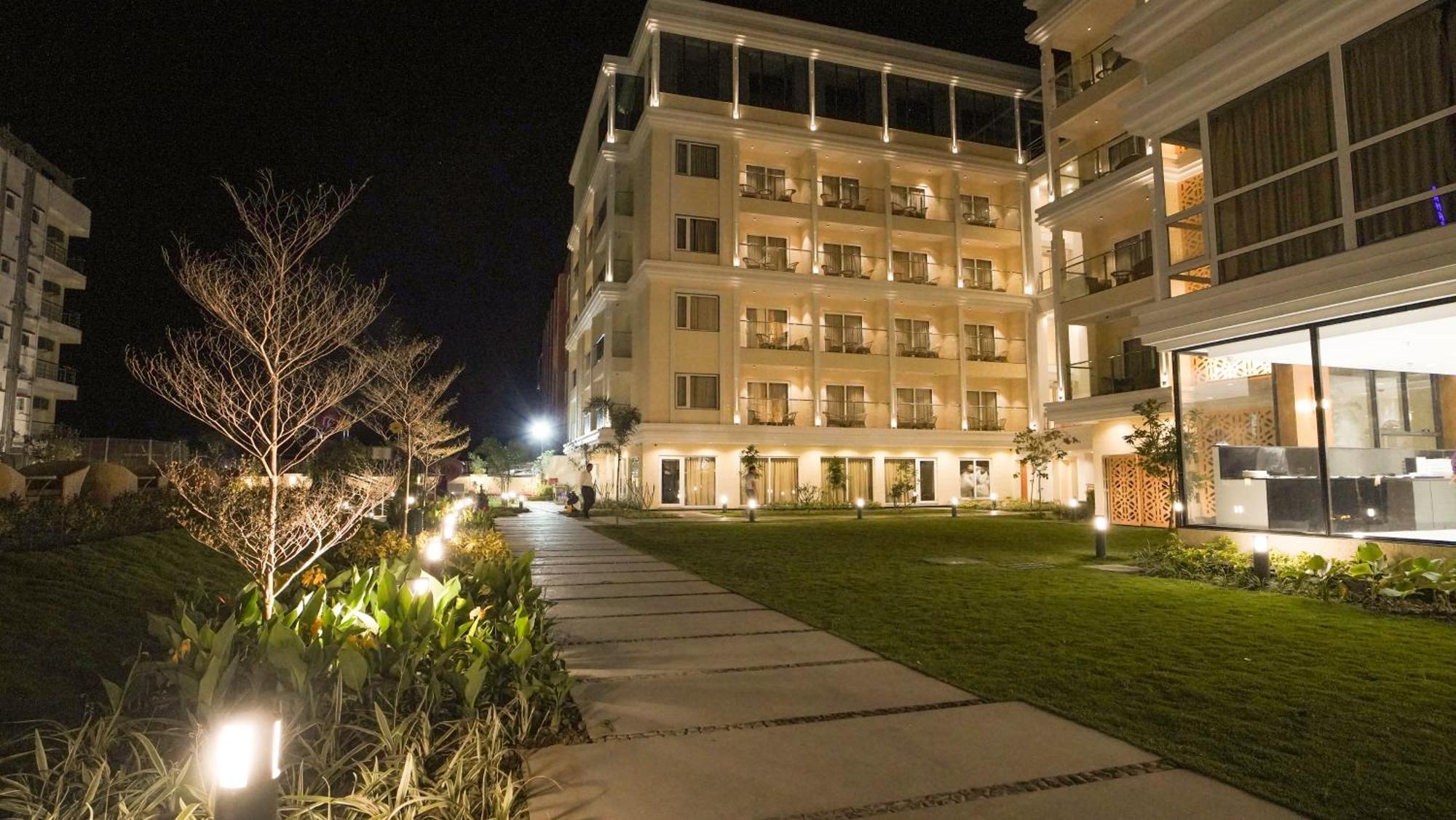 Antique Regency !! Luxurious Hotel In Digha !! エクステリア 写真